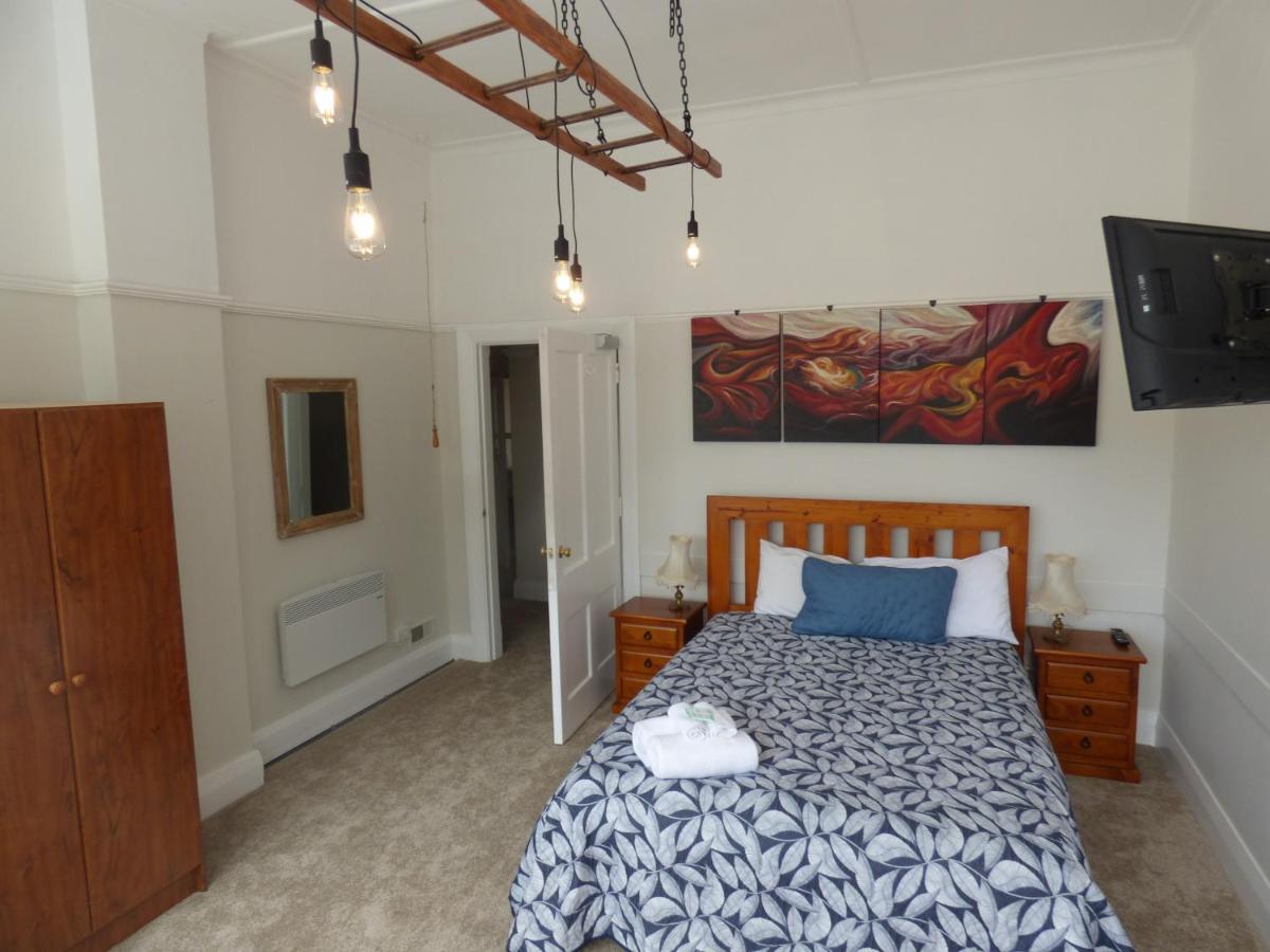 דנידין Sahara Guest House מראה חיצוני תמונה